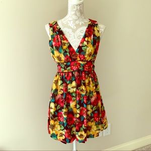 Perfect floral summer dress!
